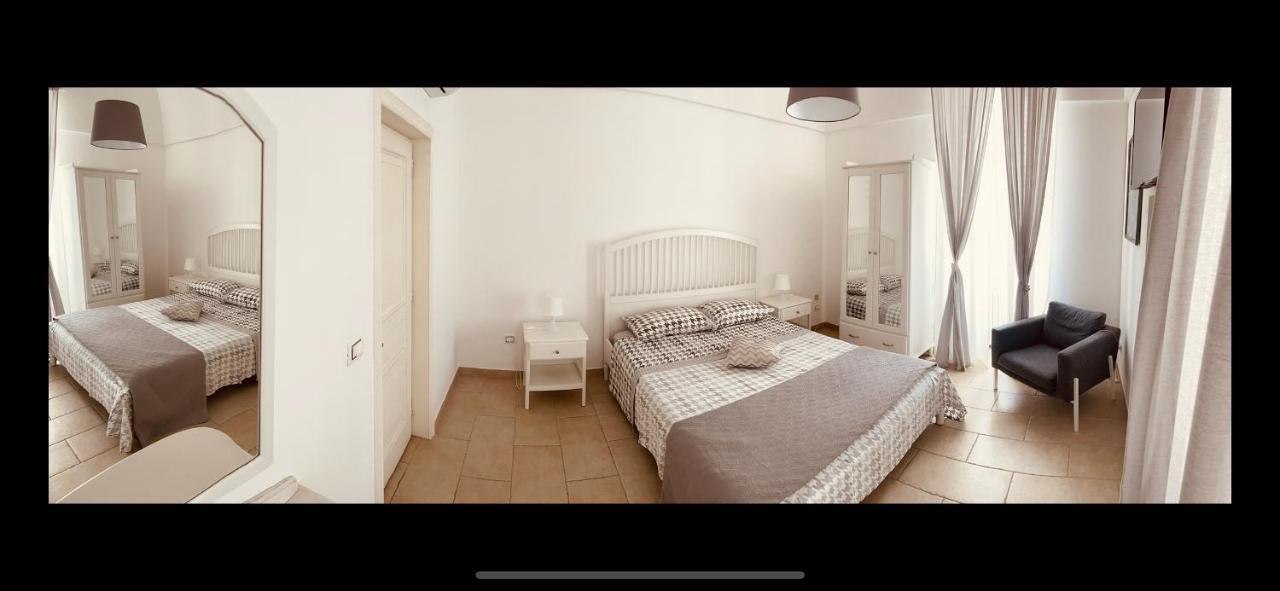 Loco43 Bed and Breakfast Noci Exteriör bild